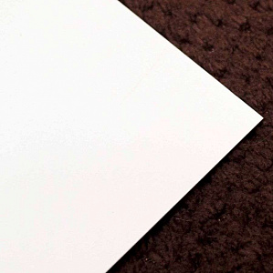 бумага дизайнерская а4 300г/м2, белая 614/1000 /folia